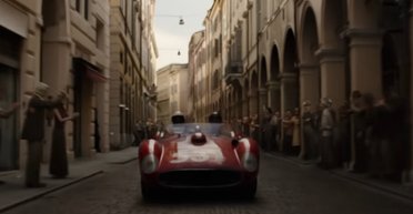 Гонки на фоне личной трагедии: опубликован первый трейлер фильма "Феррари" (видео)