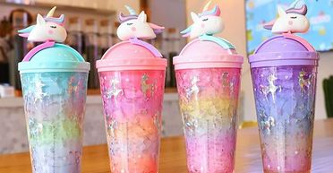 Жінці подарували чашку з написом французькою, але ніхто не поцікавився перекладом (фото)