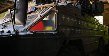 Шли на расстоянии 10 метров: украинские зенитчики сбили одной ракетой два БПЛА (видео)