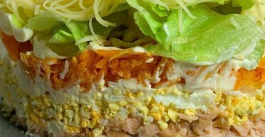 Питаемся правильно: рецепт салата с горбушей