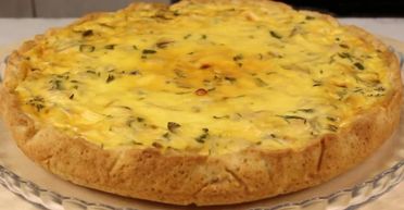 На французький манер: тарт із рибними консервами