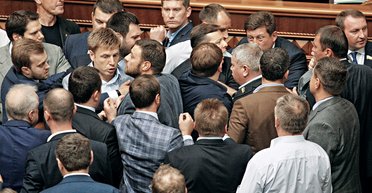 Безрадостная Рада. ВРУ VIII созыва скончалась досрочно, ждем следующую