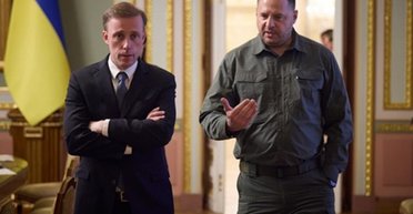 Советники решают: почему переговоры о мире в Украине ведут второстепенные лица