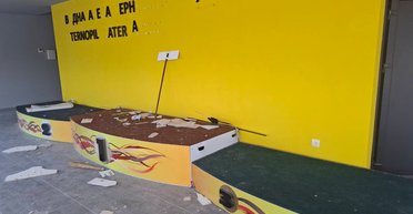 "Перетворилась на пустку": що сталось з "Водною ареною" за 100 млн та як реагують в ОВА (фото)