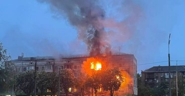 "Дуже багато дронів": Київ пережив масовану нічну атаку ЗС РФ, наслідки обстрілу (відео)