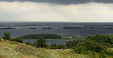Жара отступает: синоптики уточнили прогноз погоды на конец июля (карты)