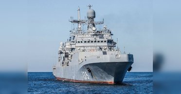 Исчезли ракетоносители и БДК: РФ вывела все корабли из порта Новороссийска, — OSINT (фото)