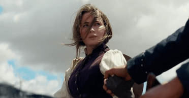 Топ-5 cериалов ноября: Сталлоне-мафиози, Блант-мстительница, охотники за маньяками и просто звери