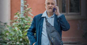 "Без цензуры", но со скандалом. Александр Ройтбурд —  о последней выставке и своей отставке