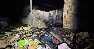 РФ запустила почти 150 дронов по Украине, есть пострадавшие: все, что известно о ночной атаке (фото)