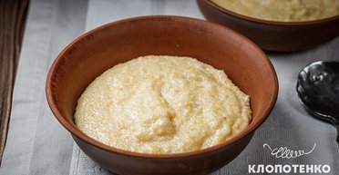 За 15 хвилин: кукурудзяна каша на молоці