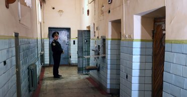 "Они жадные": Минюст предлагает отправлять коррупционеров на фронт