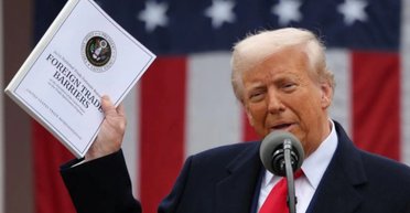 "Уже сталкиваются с высокими тарифами": у Трампа объяснили, почему не ввели "взаимные пошлины" для РФ