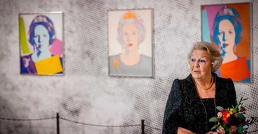 В Нідерландах на смітник викинули 46 витворів мистецтва: серед них робота Енді Воргола