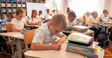 ВНО по математике и 8 уроков в день: что обещает и чем пугает школьная реформа в Украине