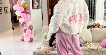 Нестаріюча Кейт Бекінсейл показала, як відсвяткувала 50-річчя (фото, відео)