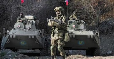 Без танков, но с БТР: куда бросят "миротворцев" ВС РФ, выведенных из Карабаха, — обозреватель