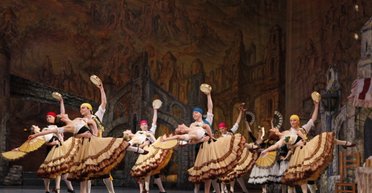 Двое из "Дон Кихота": Львовская опера выясняет, почему в Украину не вернулись танцоры