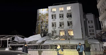 Россия нанесла массированную атаку по Одессе: под ударом оказалась детская поликлиника (фото, видео)