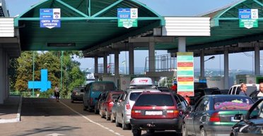 Новые правила на границе: Польша будет собирать отпечатки пальцев и сканировать лица украинцев