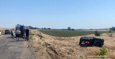 В Одесской области в ДТП попал мэр города Рени: его с сыном доставили в больницу, есть погибшая (фото)