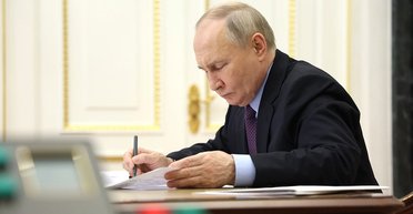 Втомлені літаки і невидимий "Орєшнік": як у Путіна несподівано для Трампа скінчилися карти