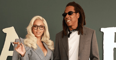 Бейонсе з чоловіком вийшла на публіку на фоні скандалу з Пі Дідді (фото)