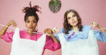 Знімайте маєчки. Як продавці та покупці виконують закон про заборону пластикових пакетів