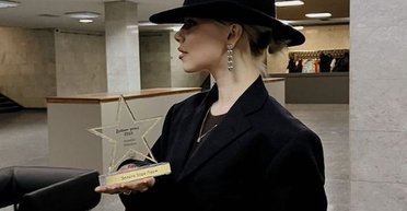 "За чорним капелюхом": розкрито ім'я української співачки Клавдії Петрівни (фото, відео)