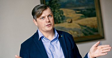 Война в эфире. Удастся ли Украине переманить на свою сторону зрителей на оккупированных территориях