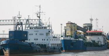 Подозревают в шпионаже: Нидерланды не пустили в свои порты рыболовное судно из РФ