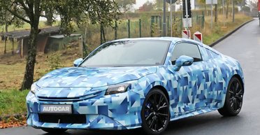 Возрожденная легенда: новый доступный спорткар Honda впервые заметили на дорогах (фото)