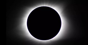 NASA відправить під час повного сонячного затемнення три ракети: навіщо це потрібно (відео)