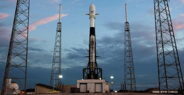 Интернет от Маска. SpaceX запустила первые 60 спутников Starlink