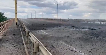Мосты в Херсонской области под огневым контролем ВСУ, – эксперт