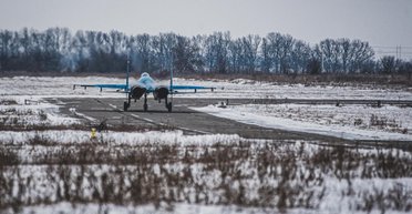 "Россия нанесла ракетные и авиационные удары, украинская армия ведет боевые работы", - Юрий Бутусов