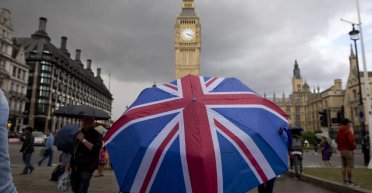 Тисячі мігрантів у Британії можуть опинитися просто неба, — Independent