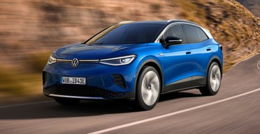 Украинцы стали покупать больше электромобилей: самые популярные модели октября (фото)