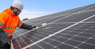 Які сонячні панелі вибрати: рейтинг найкращих виробників у 2025 році