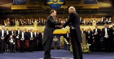 Вручення Нобелівської премії: фонд відкликав запрошення послам із РФ, Білорусі та Ірану