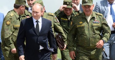 Путин ищет козла отпущения. На кого возложат ответственность за сдачу Херсона