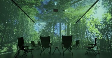 Лучше телевизора: представлен лазерный 4K-проектор с вращающимся объективом (фото)