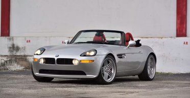 Дорога капсула часу: рідкісний BMW 2000-х продали за ціною нового Lamborghini (фото)