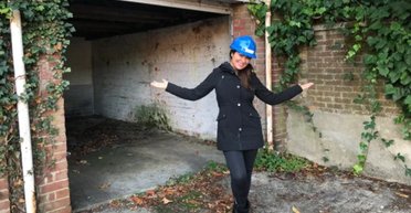 "Використовували як туалет": жінка перетворила покинутий гараж на розкішний будинок (фото)