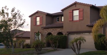 Подружжя купило будинок, що "застиг у часі": у чому його таємниця