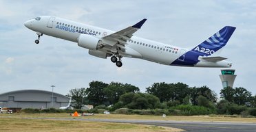 Авіапарк РФ старіє, а деталі недоступні: Москва домагається послаблення санкцій, — Reuters