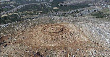 Вызвал ажиотаж среди ученых: на Крите нашли еще один лабиринт, которому 4 тысячи лет (фото)