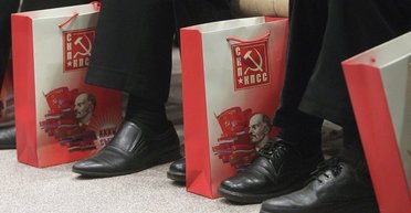 Ленин с нами. Украинский подход к декоммунизации  - чисто советский