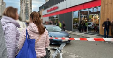 Серед постраждалих мати з дворічною донькою: стало відомо, кого збив голова Броварської РДА