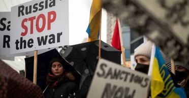 В ЕС исключили из санкционного списка 4 россиян: СМИ узнали их имена (фото)